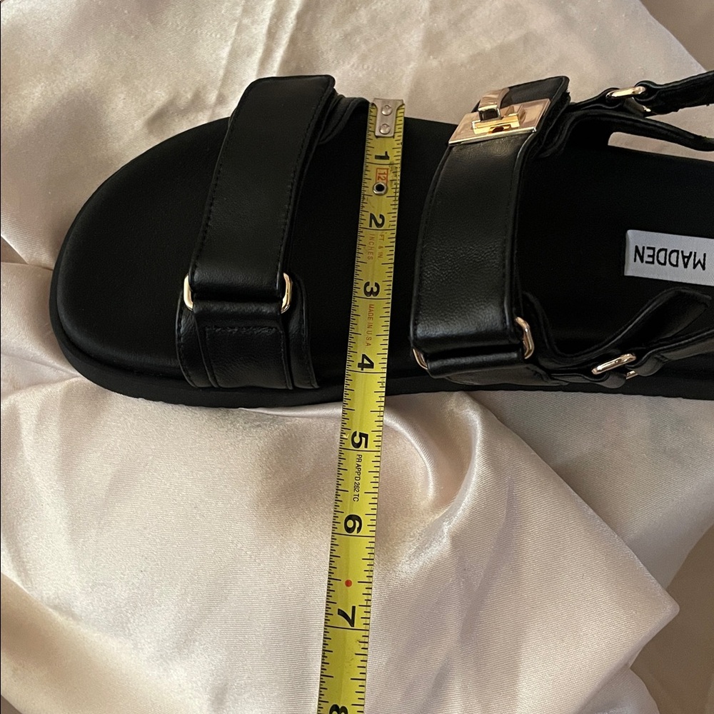 Steve Madden Black Sandals with Gold Accents - Picture 16 of 16